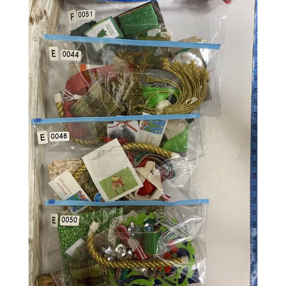 Christmas Slow Stitch Junk Journal Kit Scrapbooking Supplies Lot Xmas Trims - Picture 7 of 7